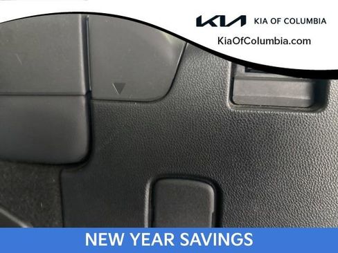 Used 2023 Subaru Outback Limited image 29