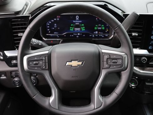 Used 2025 Chevrolet Silverado 3500 LTZ w/ LTZ Plus Package AWD/4WD image 13