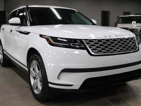 Used 2018 Land Rover Range Rover Velar S image 7
