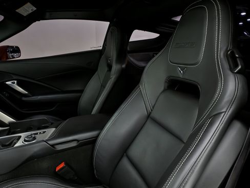 Used 2016 Chevrolet Corvette Z06 w/ 2LZ Preferred Equipment Group image 23