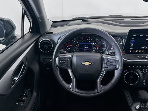 Used 2023 Chevrolet Blazer LT image 17