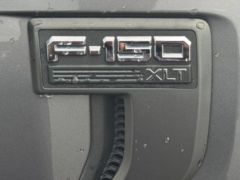 Used 2022 Ford F150 XLT w/ Equipment Group 302A High AWD/4WD image 16