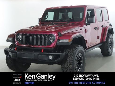 Used 2024 Jeep Wrangler Unlimited Rubicon image 1
