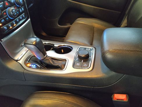 Used 2020 Jeep Grand Cherokee High Altitude AWD/4WD image 26