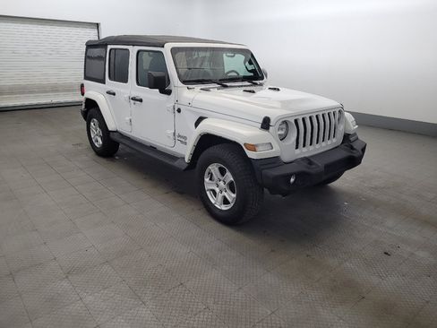 Used 2018 Jeep Wrangler Unlimited Sport S AWD/4WD image 13