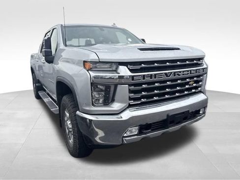Used 2022 Chevrolet Silverado 2500 LTZ w/ LTZ Convenience Package AWD/4WD image 8