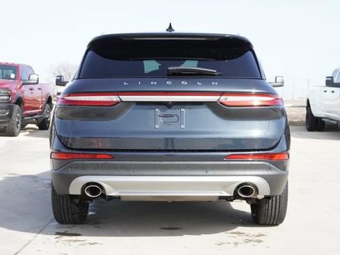 Used 2020 Lincoln Corsair Reserve w/ Equipment Group 201A image 8