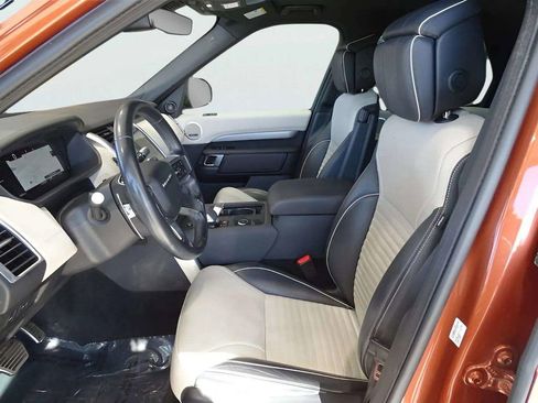 Used 2022 Land Rover Discovery HSE R-Dynamic image 16