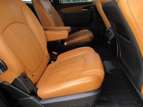 Used 2014 Chevrolet Traverse LTZ image 30