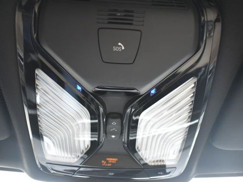 Used 2020 BMW X5 sDrive40i w/ Executive Package image 36