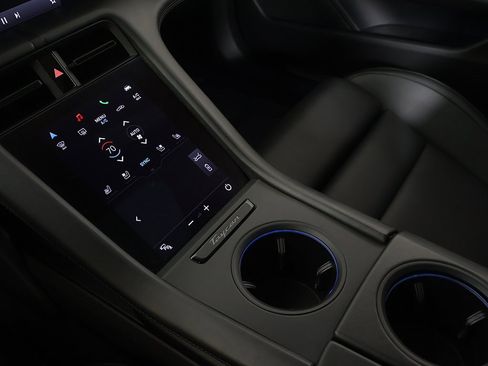 Used 2021 Porsche Taycan Turbo image 58