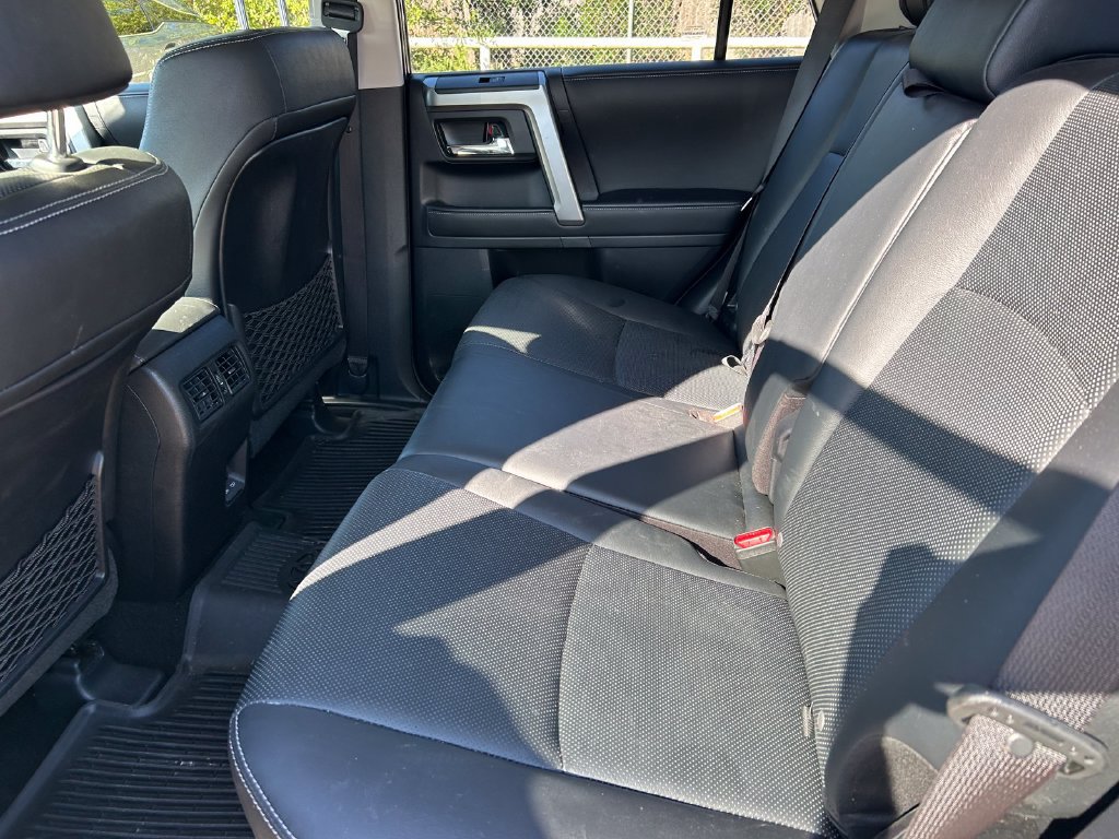 Used 2024 Toyota 4Runner Limited AWD/4WD image 16
