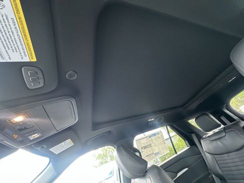 New 2026 Ford Explorer ST-Line AWD/4WD image 28