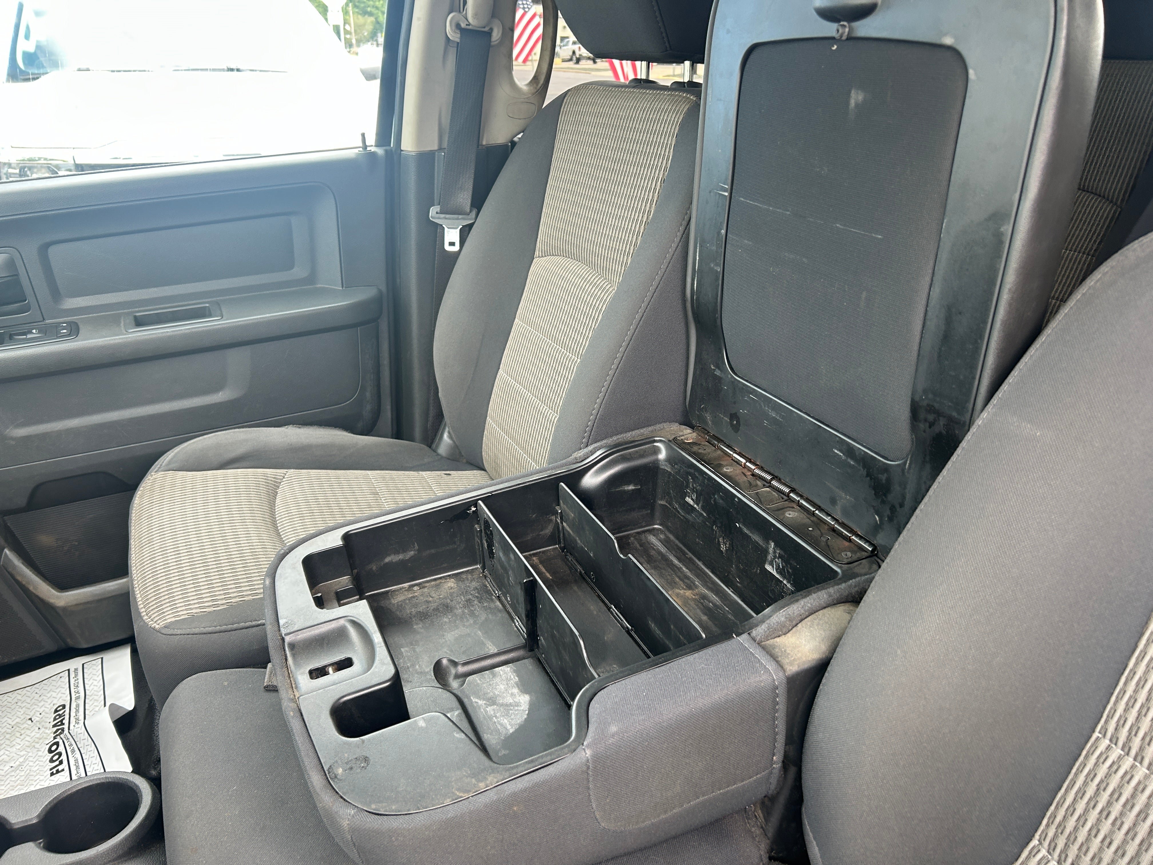 Used 2010 Dodge Ram 2500 Truck ST w/ ST Popular Equipment Group AWD/4WD image 21