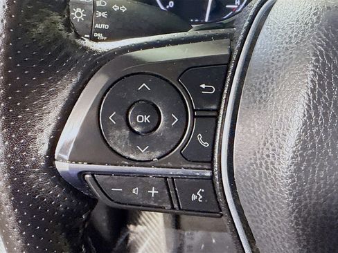 Used 2020 Toyota Avalon XSE image 14