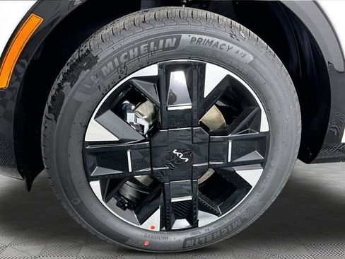 New 2026 Kia Sportage SX AWD/4WD image 13