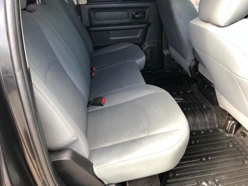 Used 2017 RAM 1500 Express w/ Express Value Package image 31