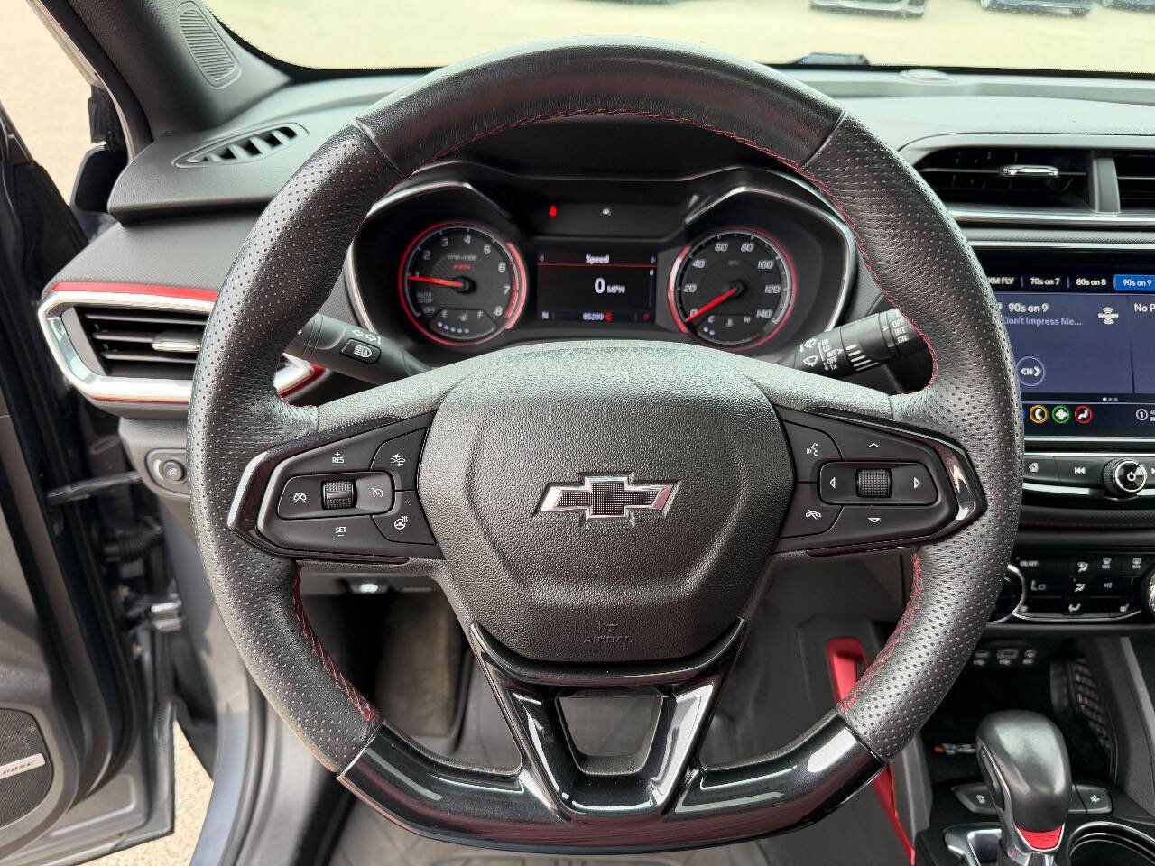 Used 2022 Chevrolet TrailBlazer RS w/ Sun and Liftgate Package FWD image 10