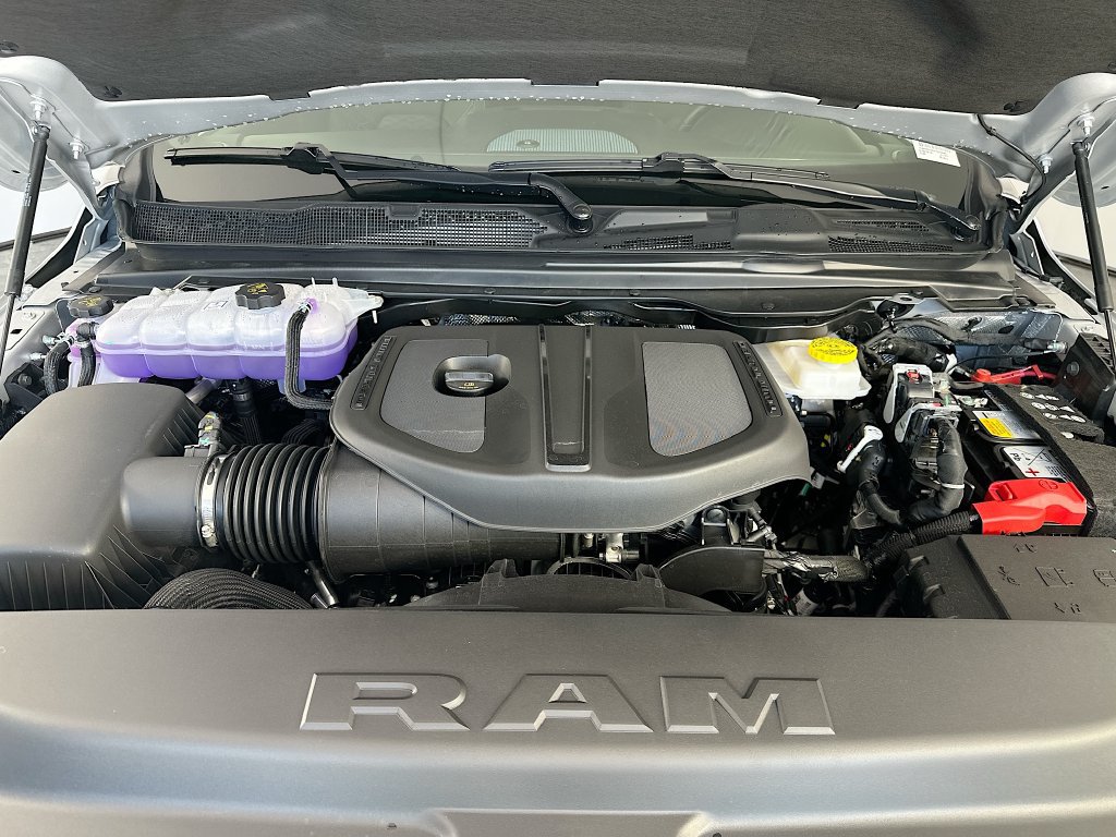 New 2026 RAM 1500 Express RWD image 17