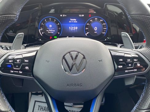 Used 2023 Volkswagen Golf R image 26