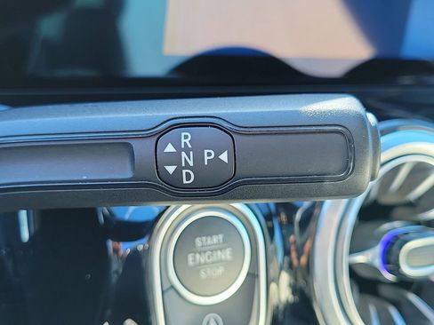 Certified 2025 Mercedes-Benz GLA 250 image 32