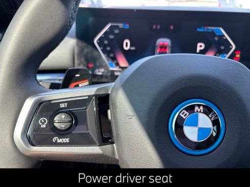 Used 2026 BMW 550e xDrive AWD/4WD image 27