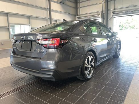 Used 2025 Subaru Legacy Premium AWD/4WD image 17