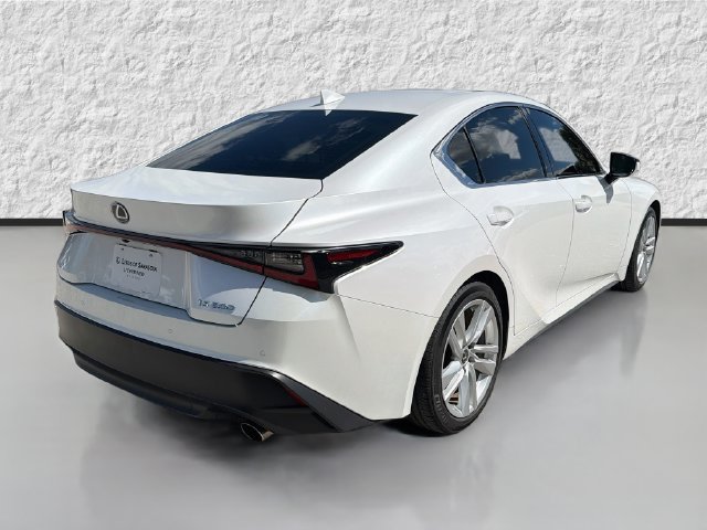 Used 2024 Lexus IS 300 w/ Comfort Package RWD image 3