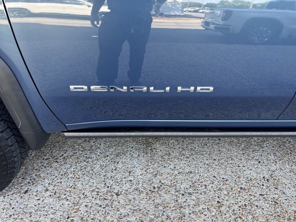 Certified 2024 GMC Sierra 2500 Denali w/ Denali Reserve Package AWD/4WD image 33