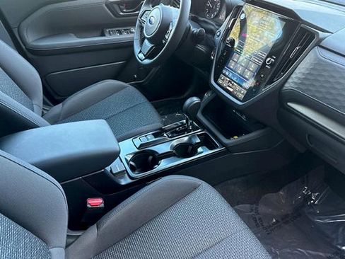 Used 2026 Subaru Forester Premium AWD/4WD image 16