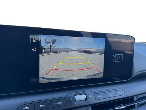 Used 2025 Kia K4 LXS image 13