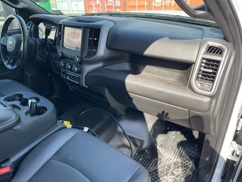 Used 2024 RAM 3500 Tradesman w/ Chrome Appearance Group image 13