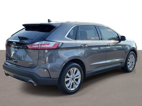 Used 2022 Ford Edge Titanium w/ Equipment Group 301A AWD/4WD image 4