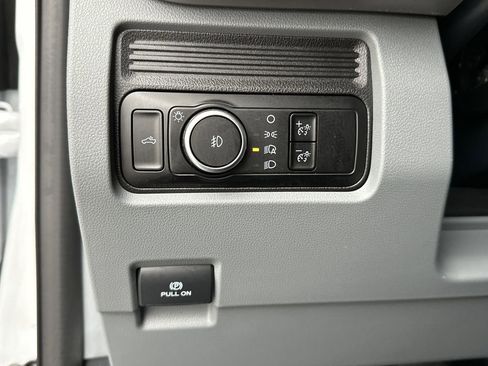 Used 2024 Ford F350 XL w/ XL Chrome Package image 18