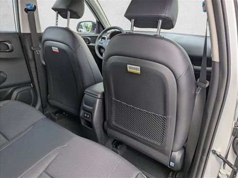 Certified 2026 Hyundai Venue SEL FWD image 27