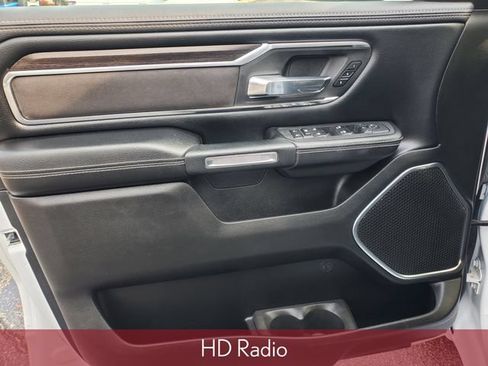 Used 2025 RAM 1500 Laramie AWD/4WD image 8