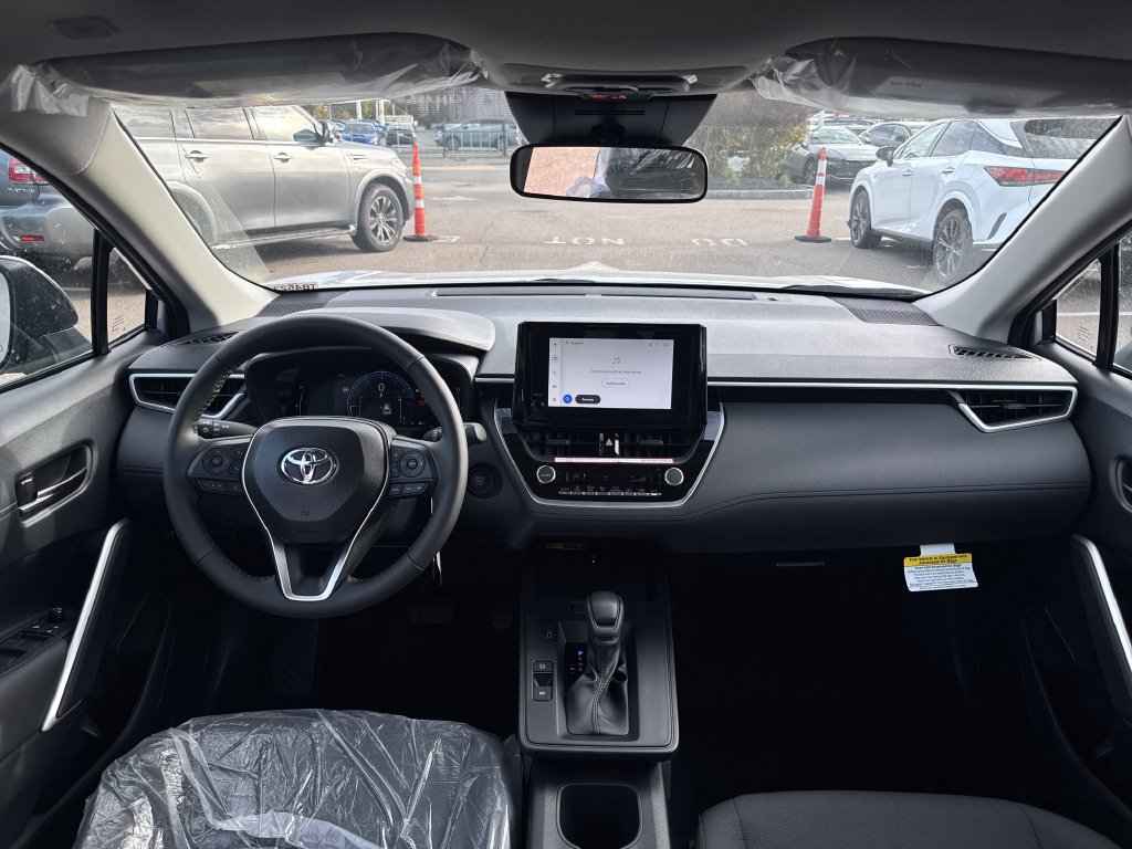 New 2026 Toyota Corolla Cross LE AWD/4WD image 10