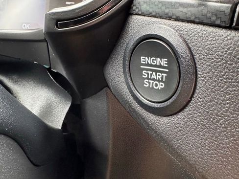 Used 2024 Ford Escape ST-Line image 23