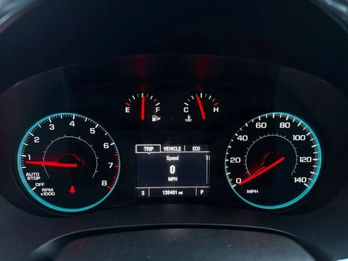 Used 2017 Chevrolet Malibu LT FWD image 21