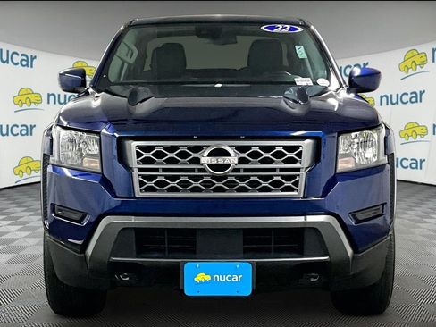 Used 2022 Nissan Frontier SV AWD/4WD image 2