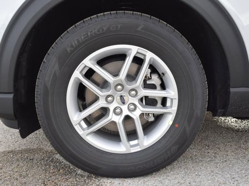 New 2026 Ford Explorer Active w/ Active Comfort Package image 27