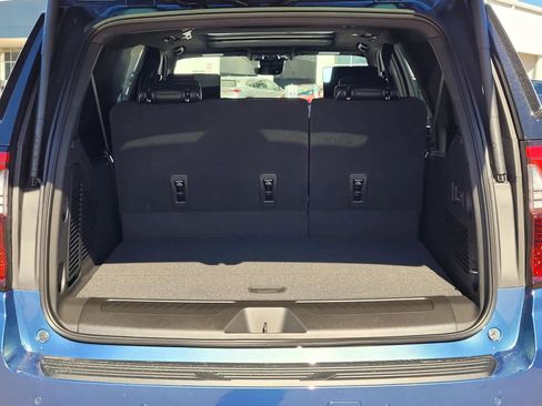 New 2026 GMC Yukon XL Elevation w/ Elevation Premium Package image 7
