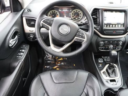 Used 2014 Jeep Cherokee Limited w/ Luxury Group image 19