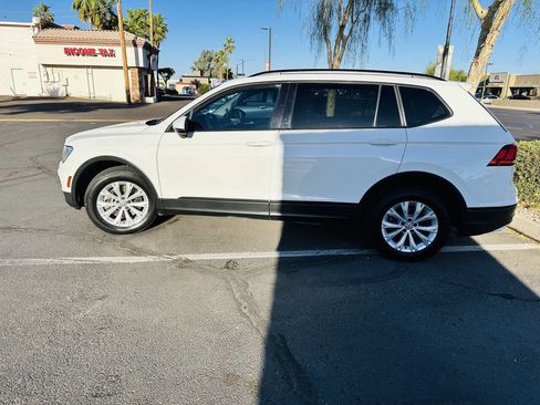 Used 2019 Volkswagen Tiguan S image 4