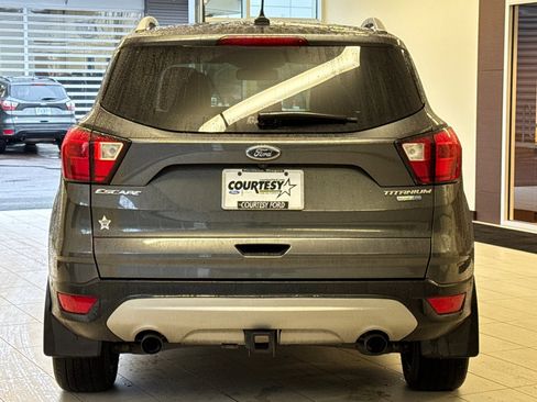 Certified 2019 Ford Escape Titanium image 5