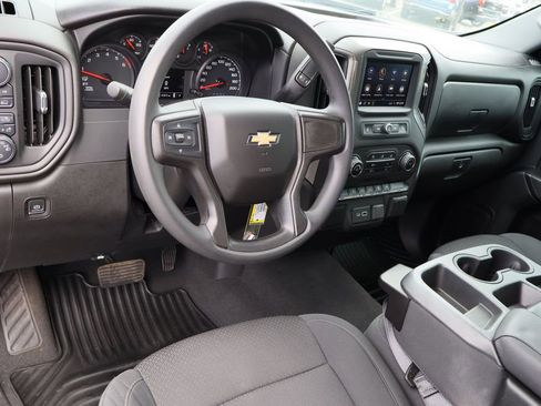 Used 2021 Chevrolet Silverado 1500 Custom image 11