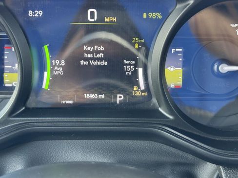 Used 2025 Jeep Wrangler Sahara w/ Safety Group image 21