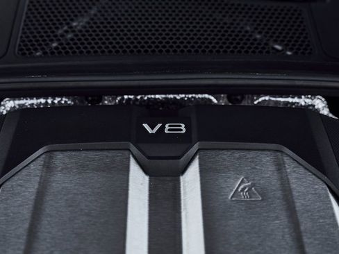 Used 2022 Audi RS 6 AWD/4WD image 21