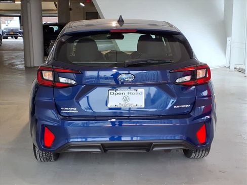 Used 2025 Subaru Impreza 2.0i image 5