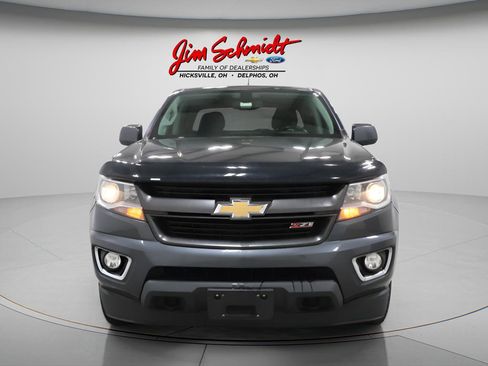 Used 2015 Chevrolet Colorado Z71 AWD/4WD image 3